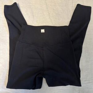 Vuori black leggings